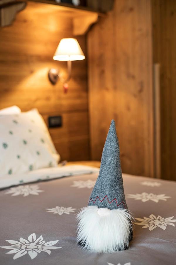 Malga Laben Bed & Breakfast Velo Veronese Eksteriør bilde